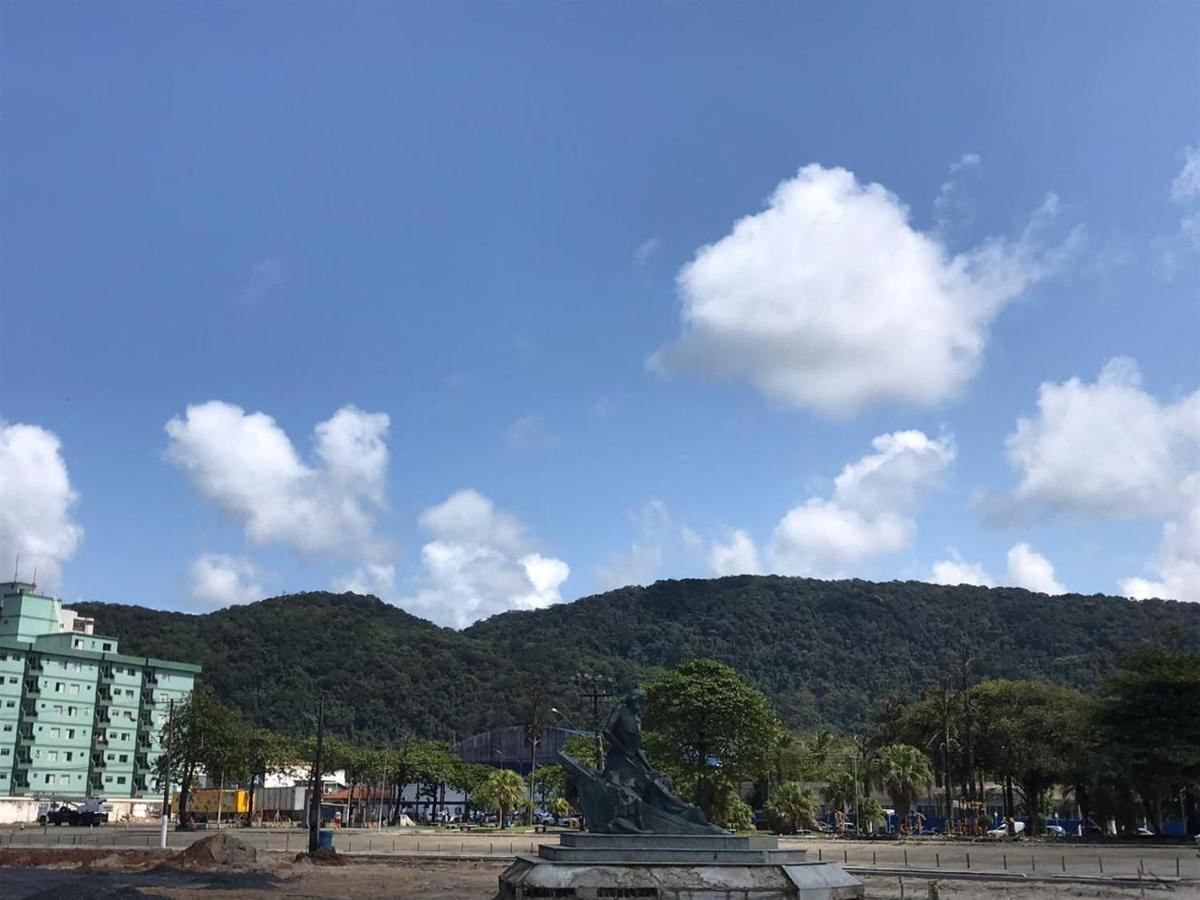 Apartamento no Centro de Mongaguá Esterno foto