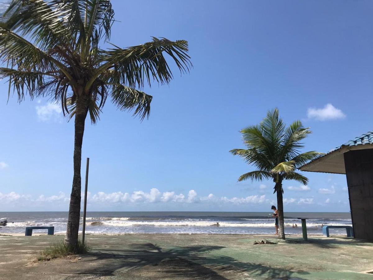 Apartamento no Centro de Mongaguá Esterno foto