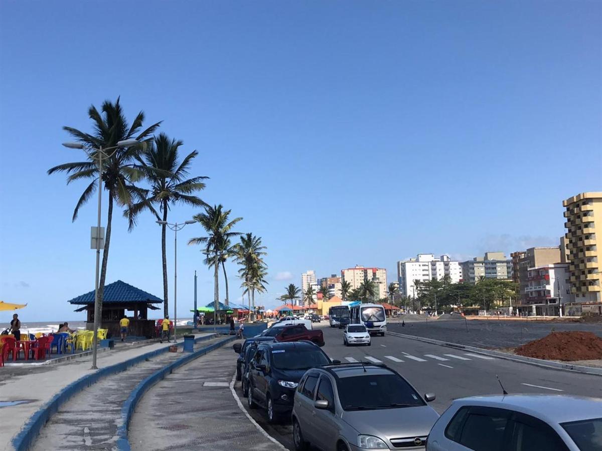 Apartamento no Centro de Mongaguá Esterno foto